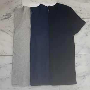 NWT Gap Modern V-Neck Tee Black, Grey & Navy Trio